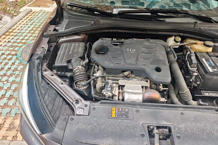 Used MG 5 2021 Revised 300TGI DCT Qingshè Luxurious Enjoyment Edition Engine Bay Right
