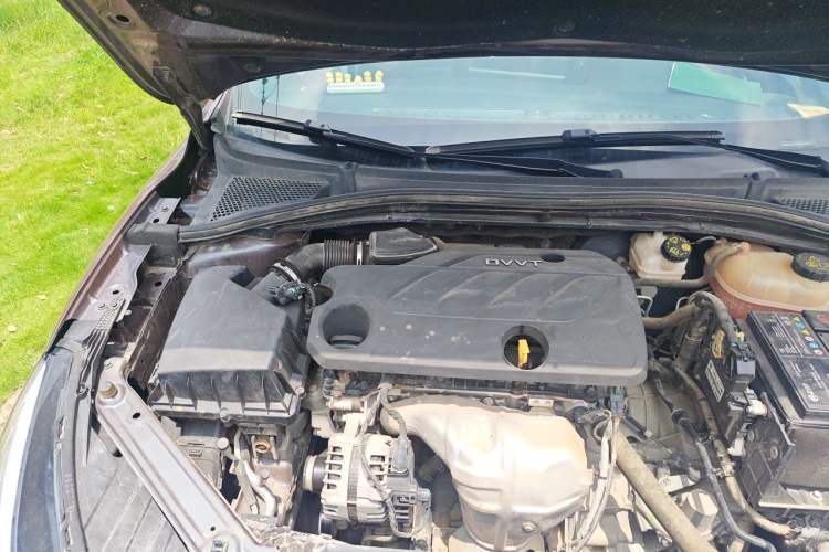 Used MG 5 2021 180 DVVT CVT Youth Luxury Edition Engine Bay Right