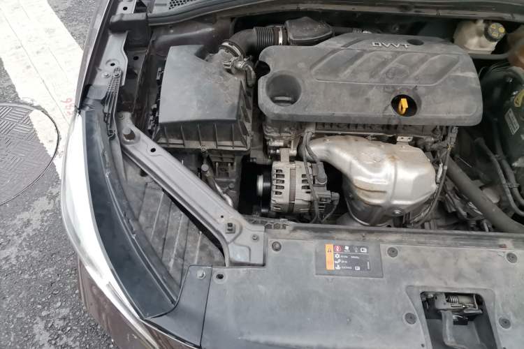 Used MG 5 2021 180 DVVT CVT Youth Luxury Edition Engine Bay Right