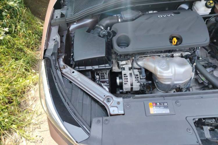 Used MG 5 2021 180 DVVT CVT Youth Luxury Edition Engine Bay Right