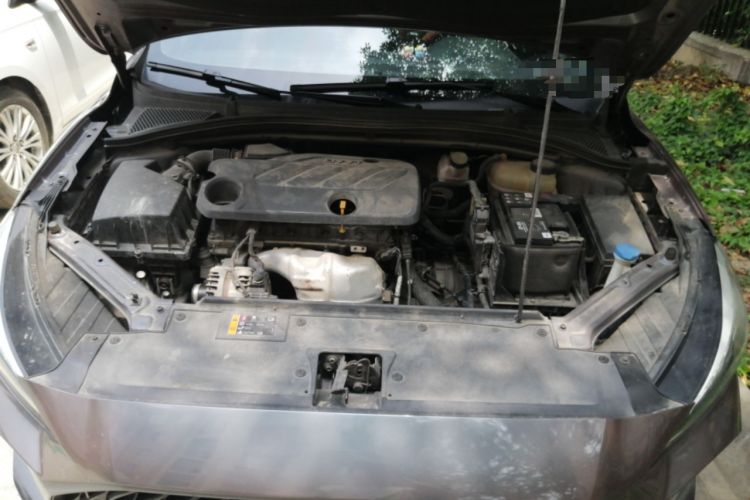 Used MG 5 2021 Revised Version 180 DVVT CVT Youth Luxury Edition Engine Bay
