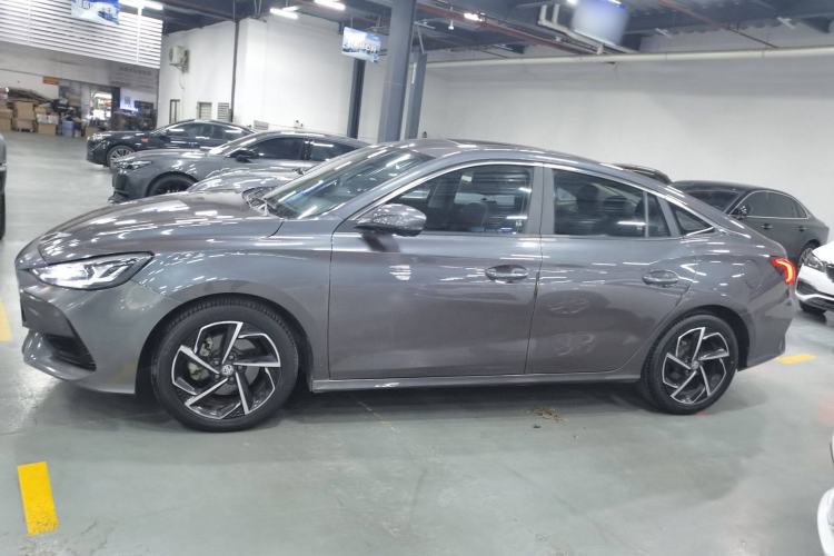 Used MG 5 2021 300TGI DCT Elegant Luxury Edition Exterior 3