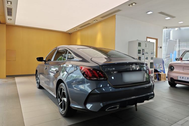 Used MG 5 2021 Revised 300TGI DCT Elegant Luxury Flagship Edition Exterior 3