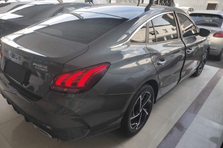 Used MG 5 2021 Revised 300TGI DCT Qingshè Luxurious Enjoyment Edition Exterior 5
