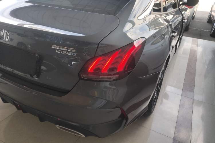 Used MG 5 2021 Revised 300TGI DCT Qingshè Luxurious Enjoyment Edition Exterior 6