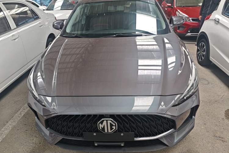 Used MG 5 2021 180 DVVT Manual Youth Luxury Edition Front