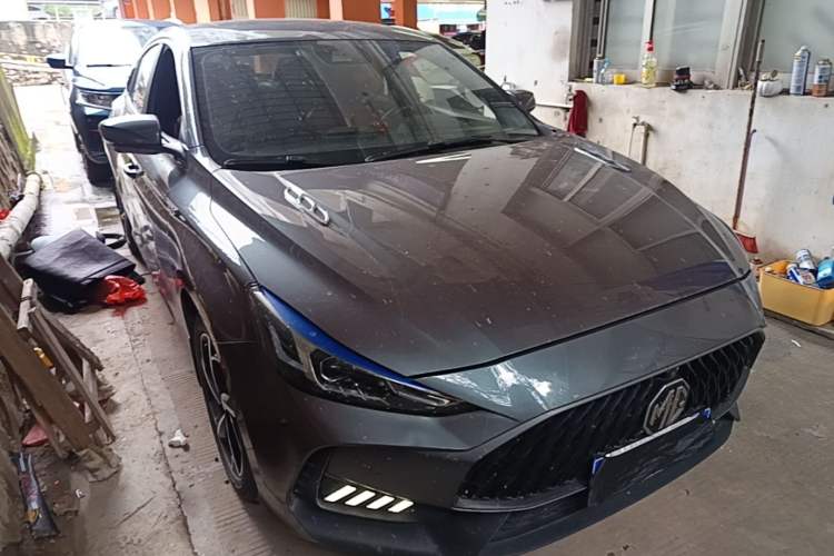 Used MG 5 2021 300TGI DCT Luxury Flagship Edition Front Right 45 Deg