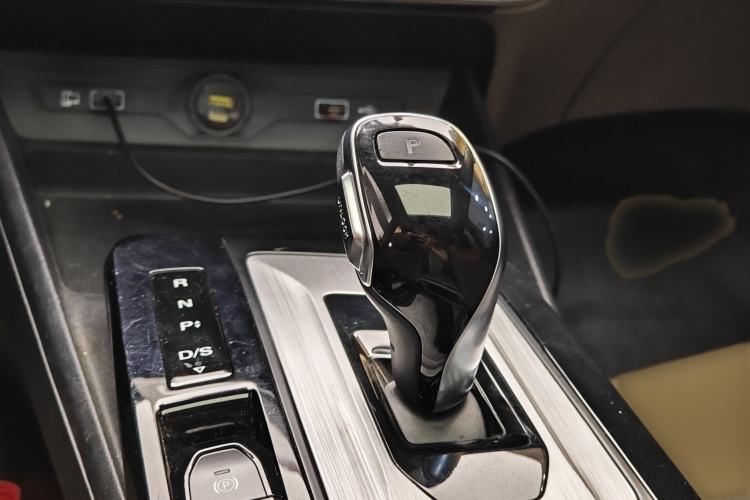 Used MG 5 2021 300TGI DCT Elegant & Trendy Edition Gear Lever