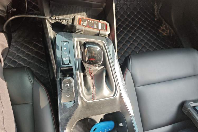 Used MG 5 2021 Revised Version 180 DVVT CVT Youth Luxury Edition Gear Lever