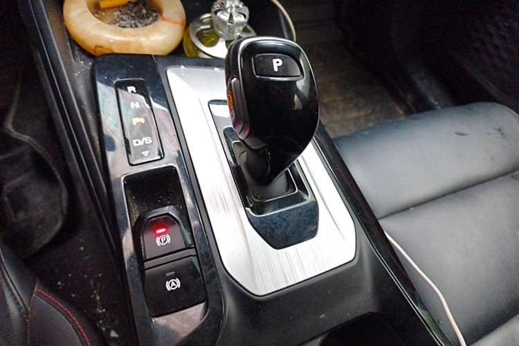 Used MG 5 2021 300TGI DCT Luxury Flagship Edition Gear Lever