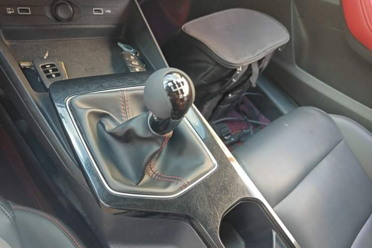 Used MG 5 2021 180 DVVT Manual Youth Luxury Edition Gear Lever