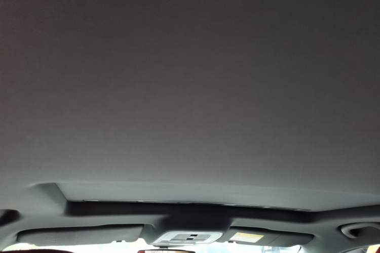 Used MG 5 2021 Revised 300TGI DCT Qingshè Luxurious Enjoyment Edition Headliner