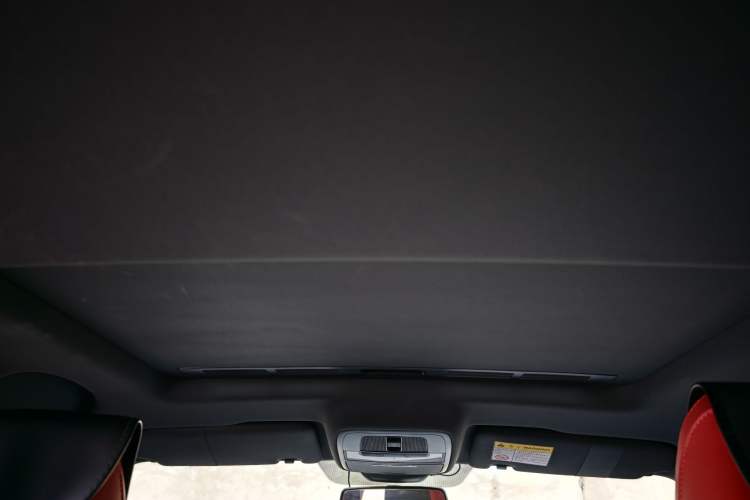 Used MG 5 2021 180 DVVT CVT Youth Luxury Edition Headliner