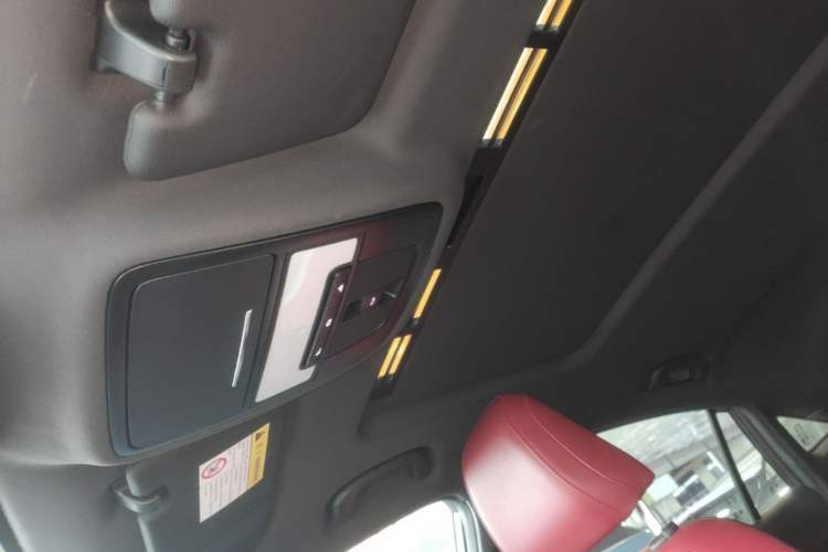 Used MG 5 2021 180 DVVT CVT Youth Luxury Edition Headliner