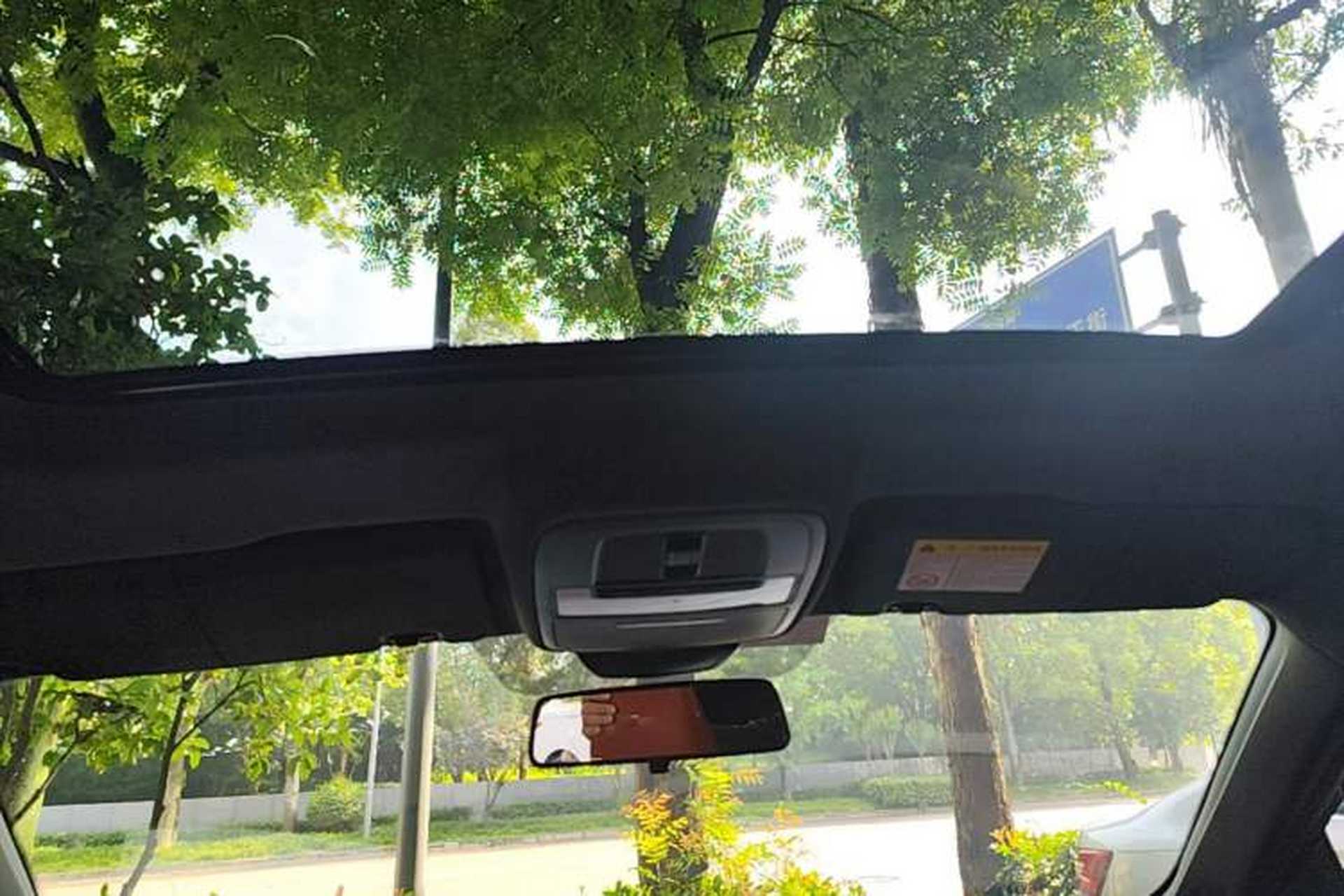 Used MG 5 2021 180 DVVT CVT Youth Luxury Edition Headliner