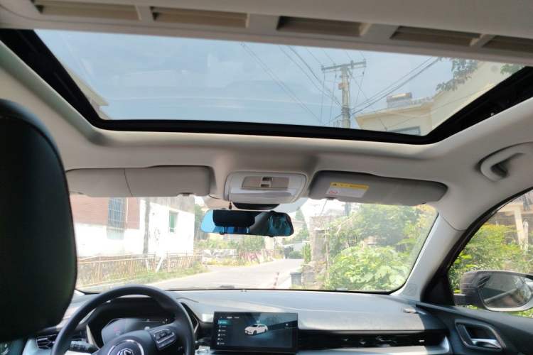 Used MG 5 2021 180 DVVT CVT Youth Luxury Edition Headliner