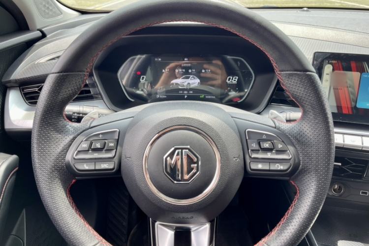 Used MG 5 2021 300TGI DCT Elegant Luxury Edition Interior 1