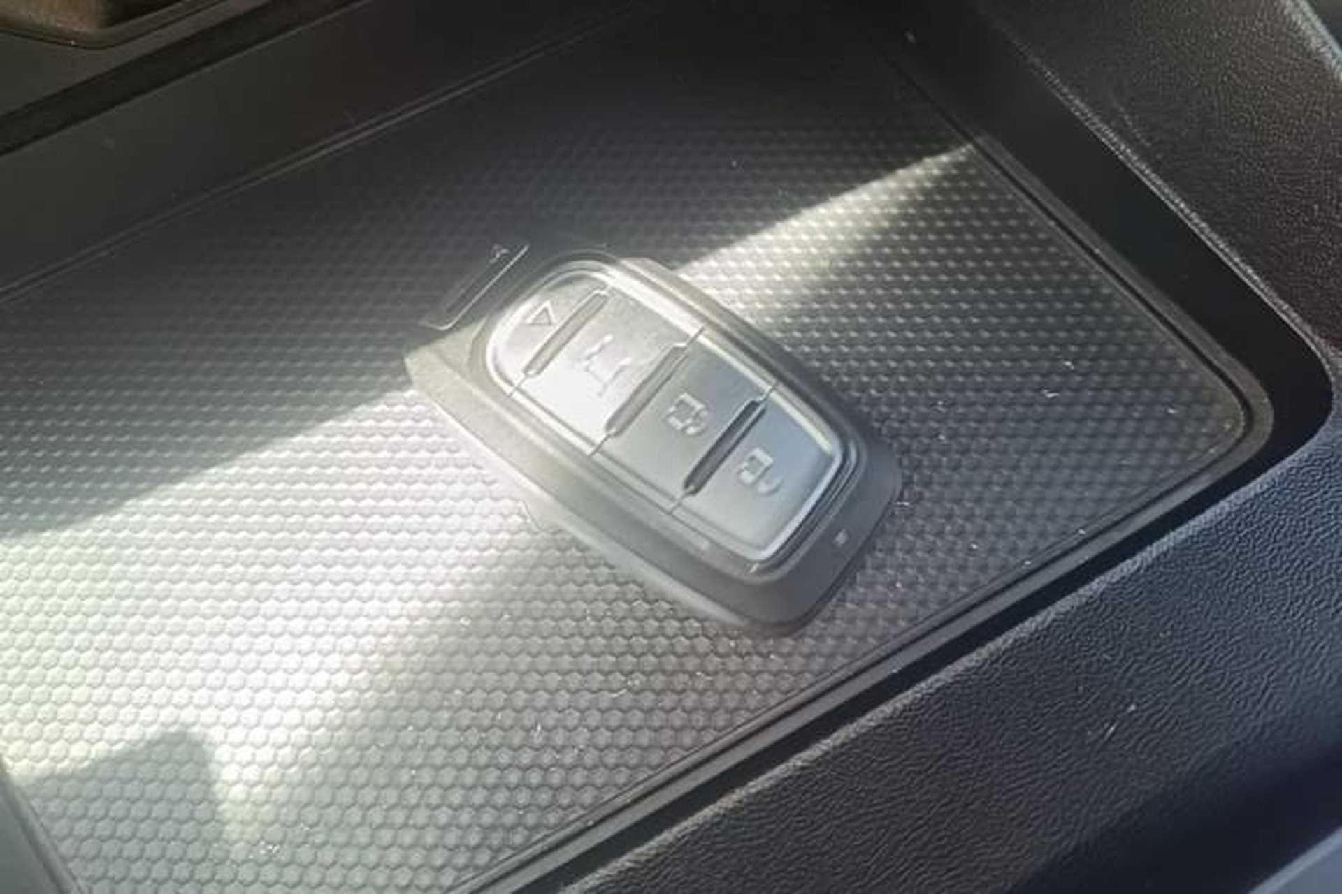 Used MG 5 2021 Revised 300TGI DCT Qingshè Luxurious Enjoyment Edition Interior 1