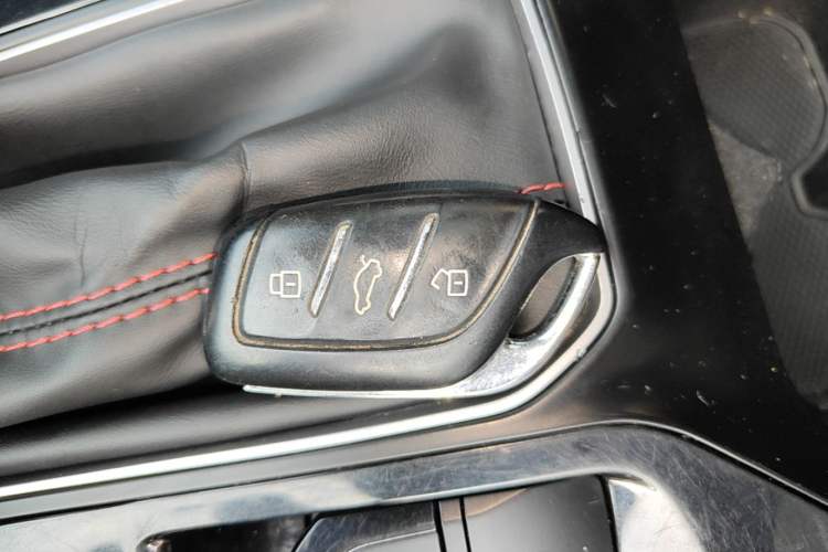 Used MG 5 2021 180 DVVT CVT Youth Luxury Edition Interior 1