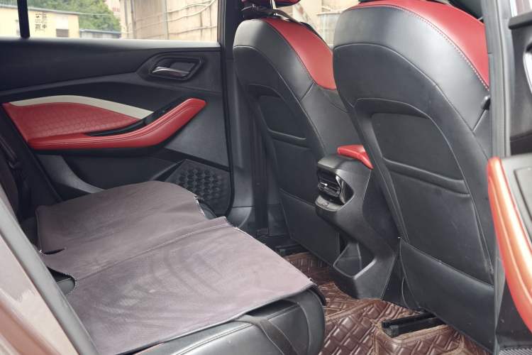 Used MG 5 2021 180 DVVT CVT Youth Luxury Edition Interior 2