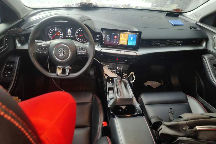 Used MG 5 2021 180 DVVT CVT Youthful Style Edition Interior 2