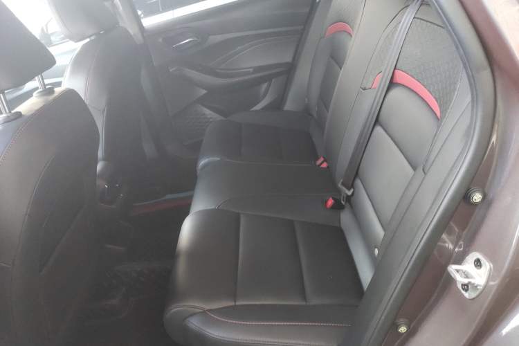 Used MG 5 2021 Revised 300TGI DCT Qingshè Luxurious Enjoyment Edition Interior 4