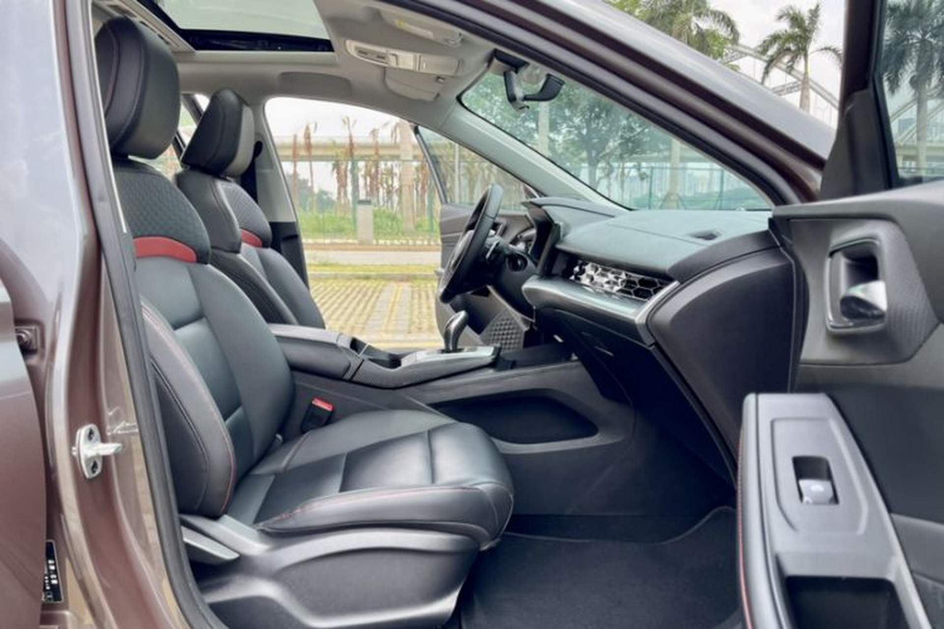 Used MG 5 2021 300TGI DCT Elegant Luxury Edition Interior 5