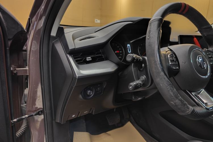 Used MG 5 2021 300TGI DCT Elegant & Trendy Edition Interior 9