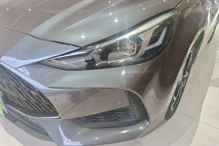 Used MG 5 2021 300TGI DCT Elegant Luxury Edition Left Front Headlight