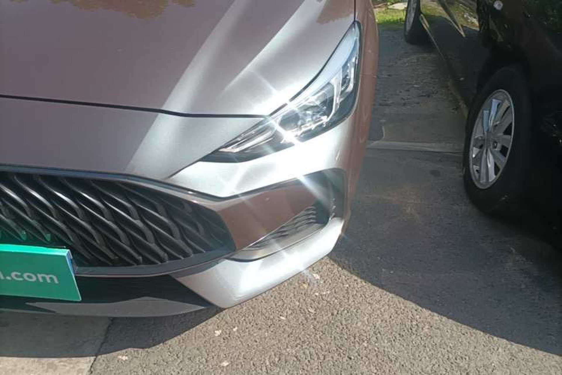 Used MG 5 2021 180 DVVT CVT Youth Luxury Edition Left Front Headlight