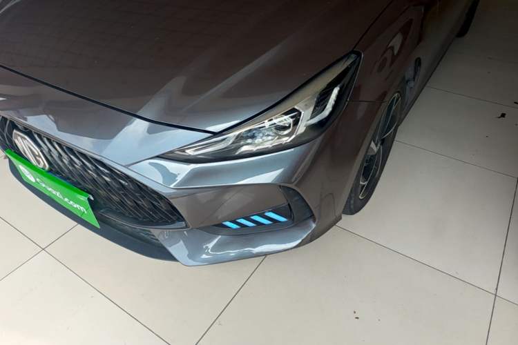 Used MG 5 2021 Revised 300TGI DCT Qingshè Luxurious Enjoyment Edition Left Front Headlight