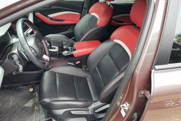 Used MG 5 2021 Revised 300TGI DCT Qingshè Luxurious Enjoyment Edition Left Front Seat