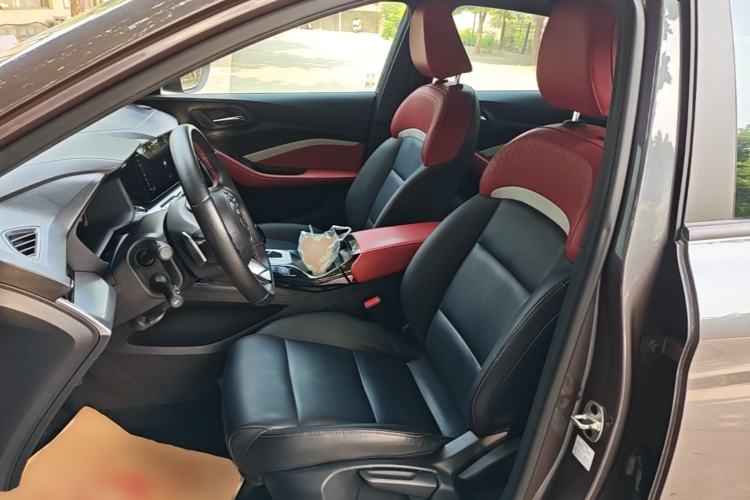 Used MG 5 2021 Revised 300TGI DCT Qingshè Luxurious Enjoyment Edition Left Front Seat
