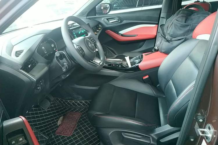 Used MG 5 2021 180 DVVT CVT Youth Luxury Edition Left Front Seat