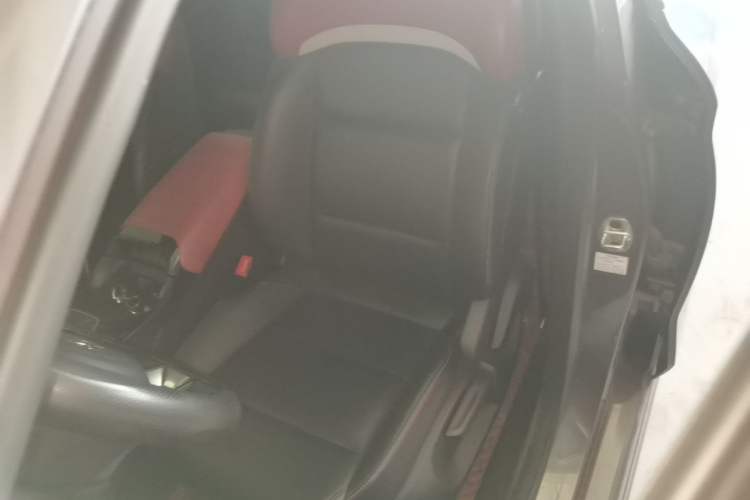Used MG 5 2021 180 DVVT CVT Youth Luxury Edition Left Front Seat