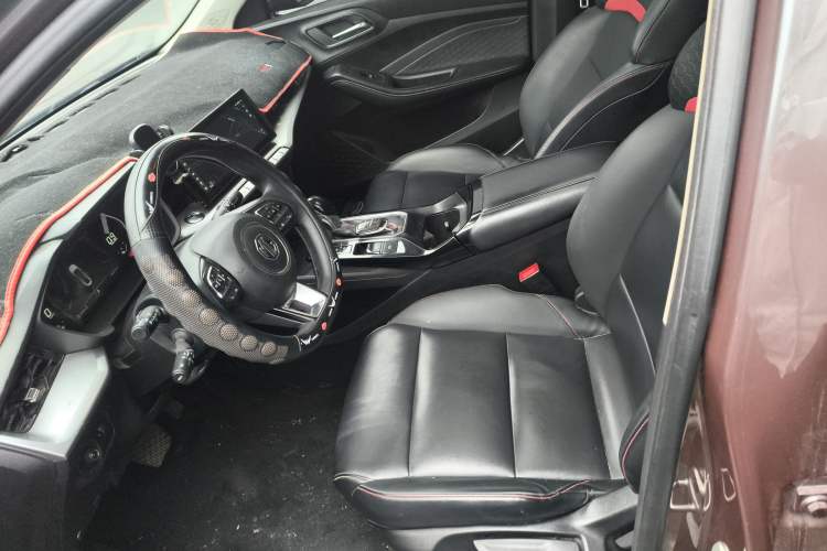 Used MG 5 2021 180 DVVT CVT Youth Luxury Edition Left Front Seat
