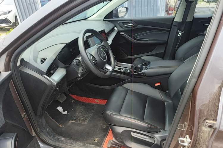 Used MG 5 2021 180 DVVT CVT Youth Luxury Edition Left Front Seat