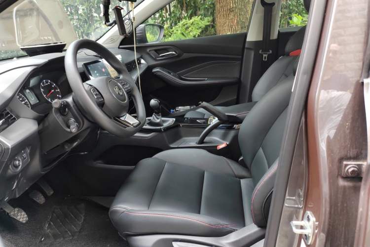 Used MG 5 2021 180 DVVT Manual Youth Luxury Edition Left Front Seat