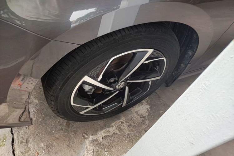 Used MG 5 2021 300TGI DCT Elegant Luxury Edition Left Front Wheel Hub