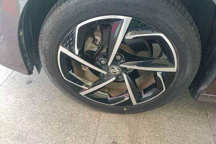 Used MG 5 2021 300TGI DCT Elegant Luxury Edition Left Front Wheel Hub