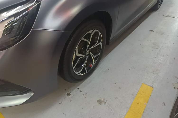 Used MG 5 2021 180 DVVT CVT Youth Luxury Edition Left Front Wheel Hub