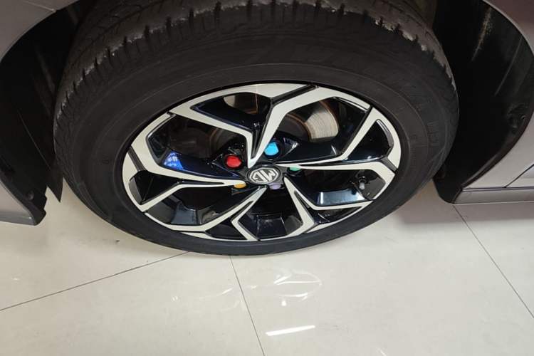 Used MG 5 2021 180 DVVT Manual Youth Luxury Edition Left Front Wheel Hub