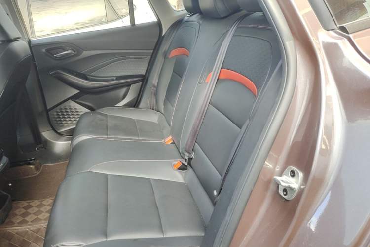 Used MG 5 2021 Revised Version 180 DVVT CVT Youth Luxury Edition Left Rear Seat