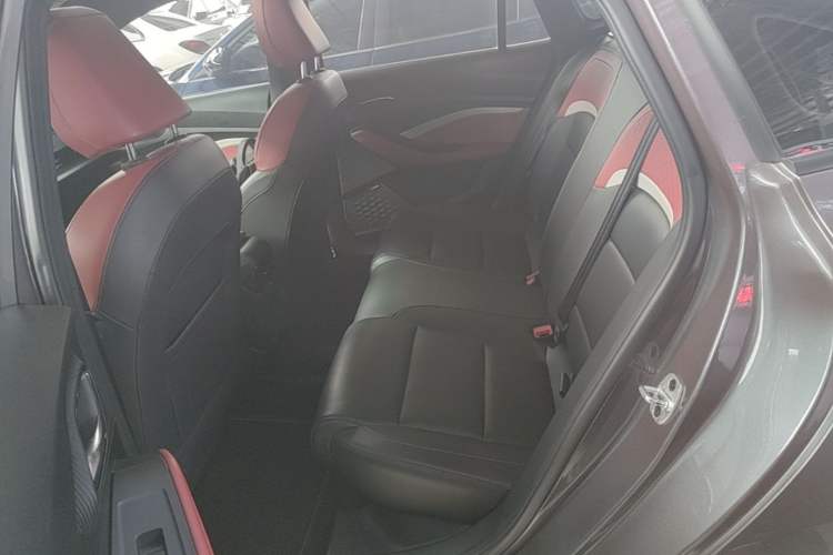 Used MG 5 2021 Revised 300TGI DCT Elegant Luxury Flagship Edition Left Rear Seat