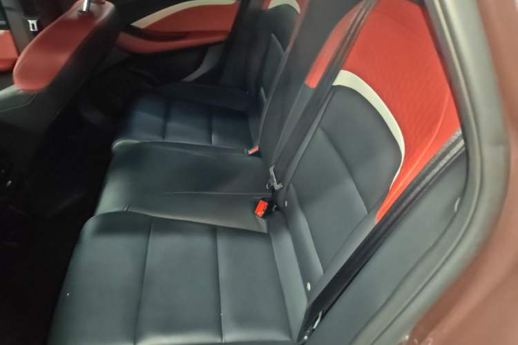 Used MG 5 2021 Revised Version 180 DVVT CVT Youth Luxury Edition Left Rear Seat