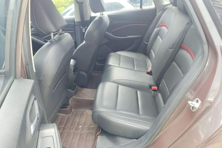 Used MG 5 2021 180 DVVT CVT Youthful Style Edition Left Rear Seat