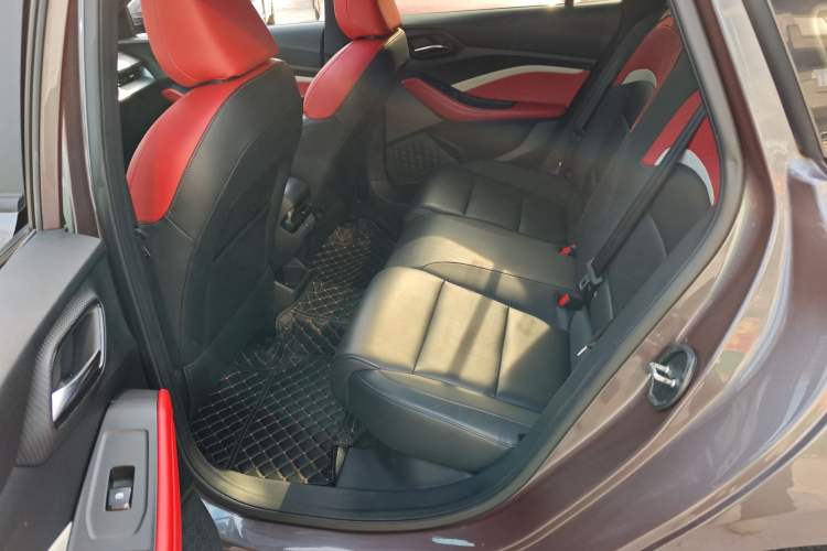 Used MG 5 2021 Revised Version 180 DVVT CVT Youth Luxury Edition Left Rear Seat