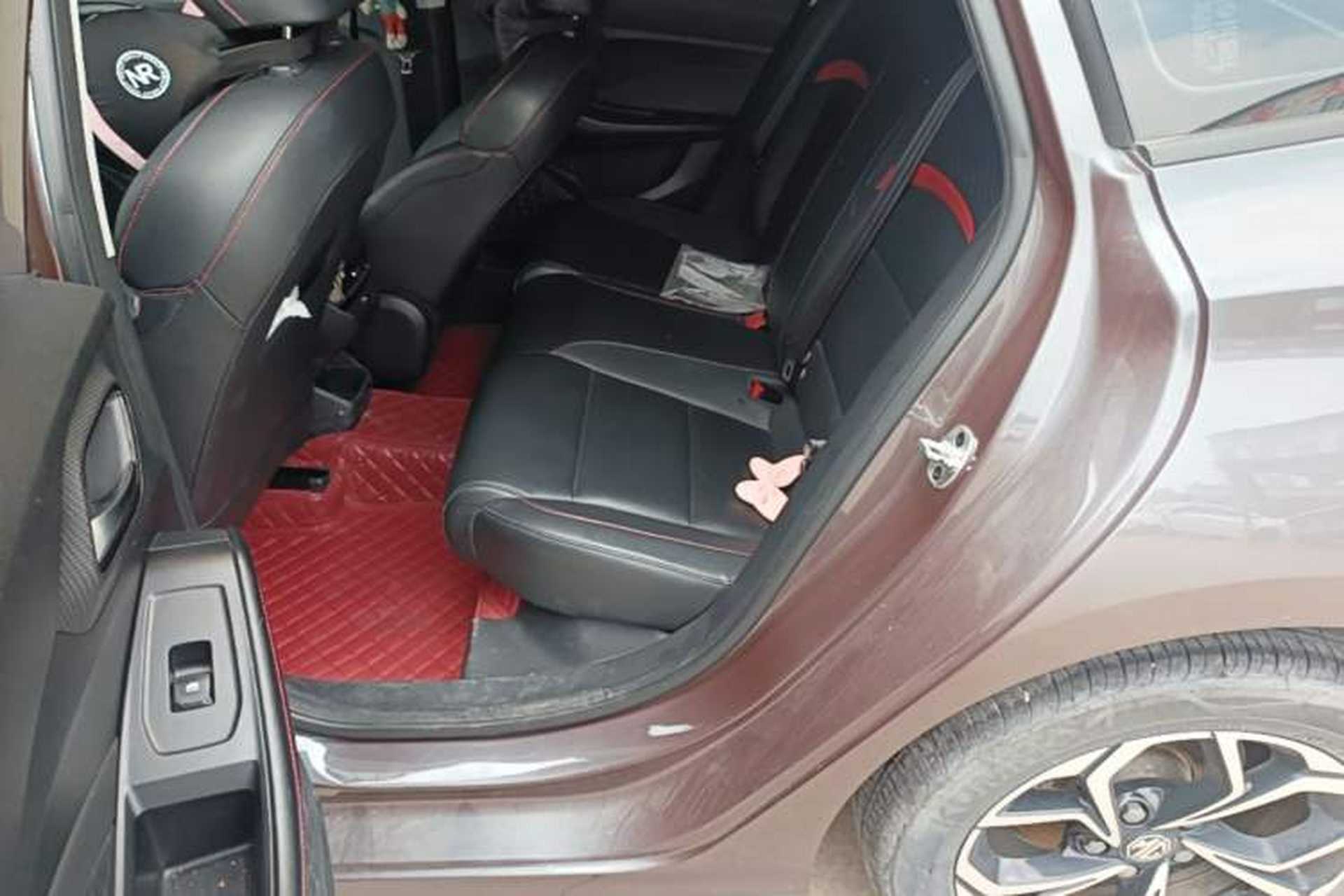 Used MG 5 2021 Revised Version 180 DVVT CVT Youth Luxury Edition Left Rear Seat