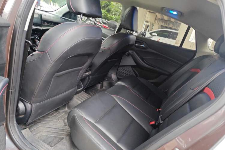 Used MG 5 2021 180 DVVT CVT Youthful Style Edition Left Rear Seat
