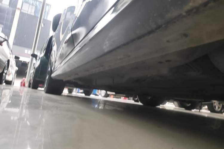 Used MG 5 2021 180 DVVT CVT Youth Luxury Edition Left Side Sill